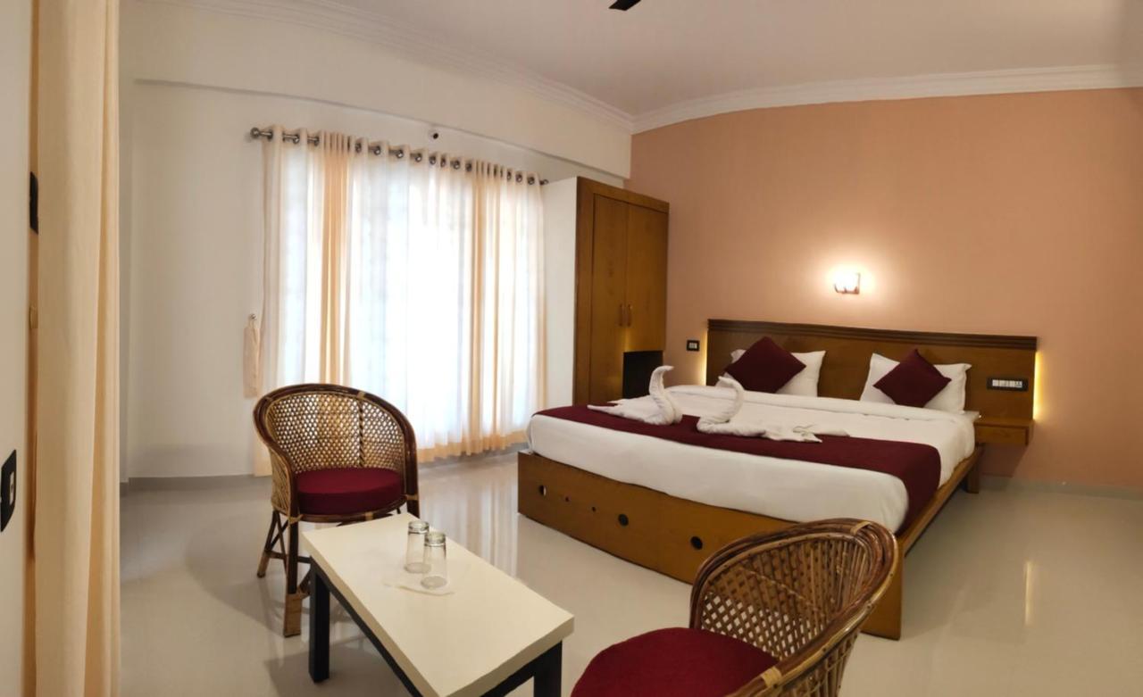 Hotel White House Residency Varkala Esterno foto