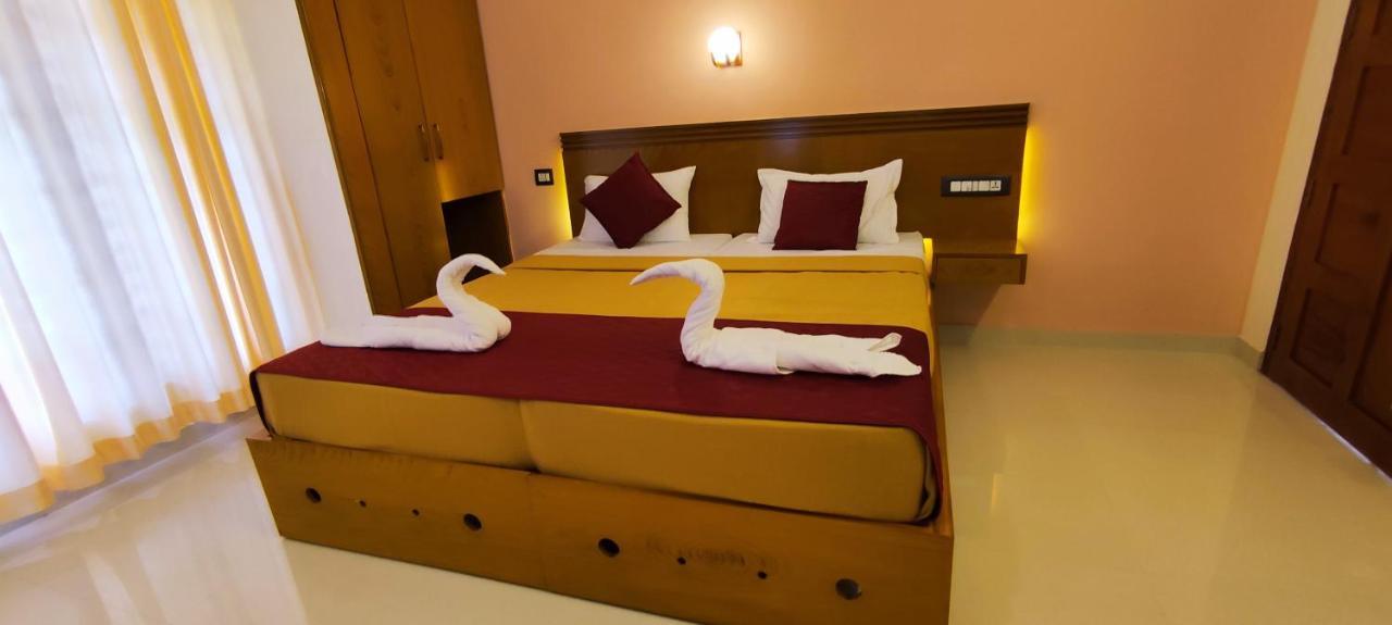 Hotel White House Residency Varkala Esterno foto